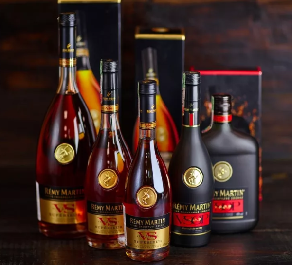 Ремі Мартін (Remy Martin): історія, опис та правила вживання коньяків VS Superiore, VSOP, XO, Centaure de Diamant і Louis XIII Grande Champagne
